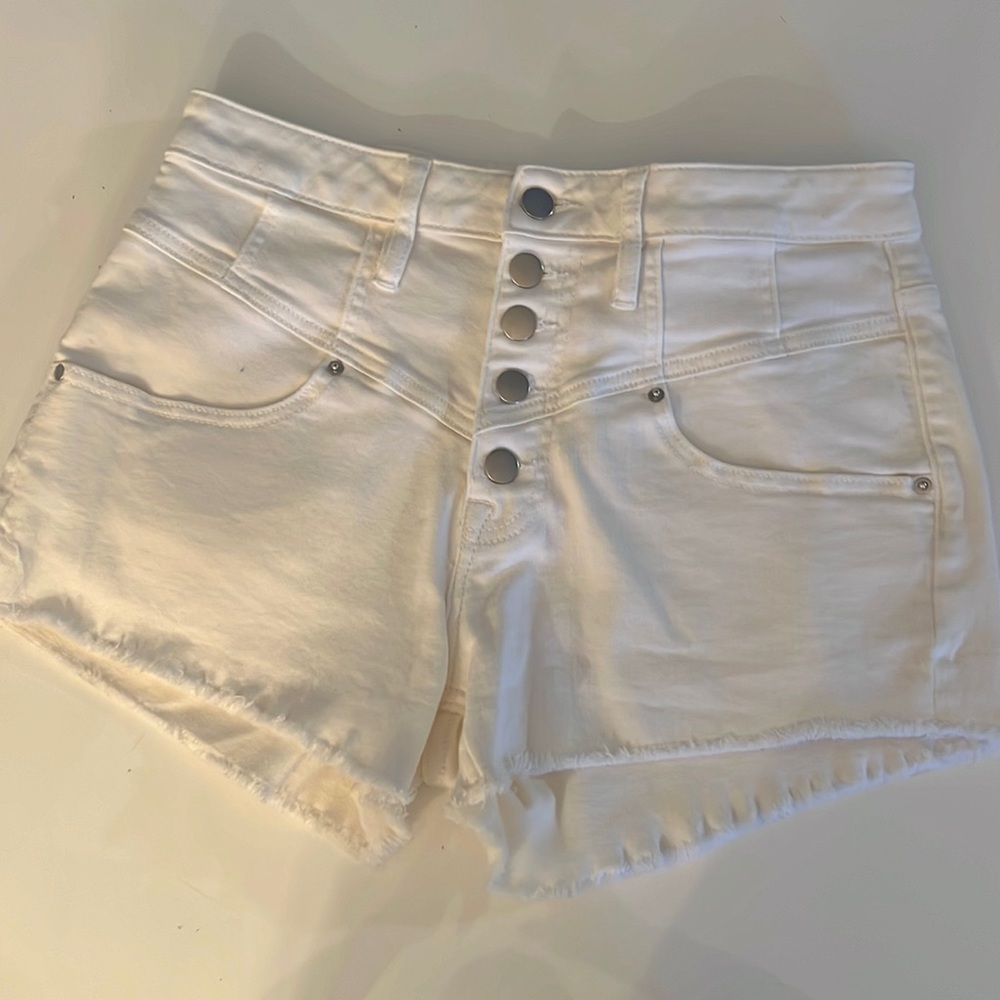 Aqua White Short